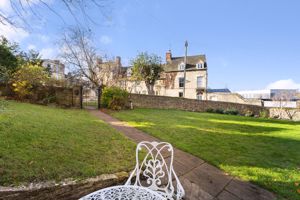 Photo 8- click for photo gallery